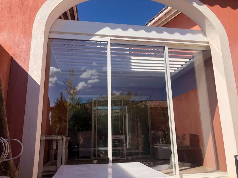 installation pergola bioclimatique Cogolin