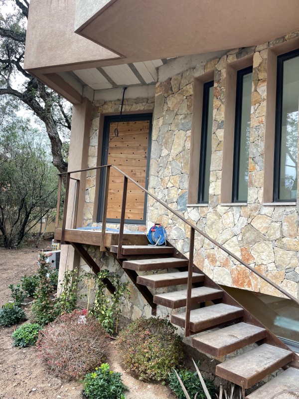 fabrication porte d entree sur mesure a frejus 